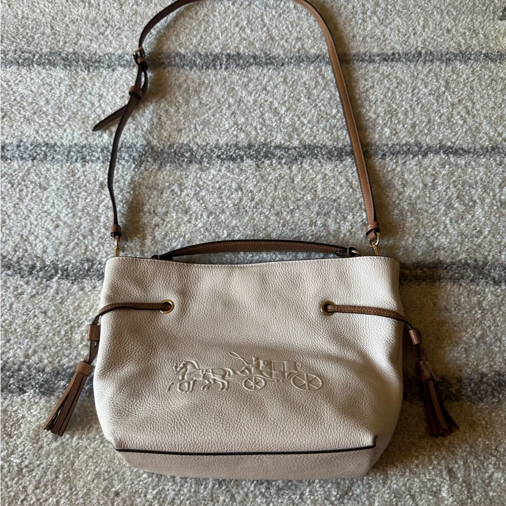 Coach Ivory and Tan Crossbody Bag - Picture 3 of 15